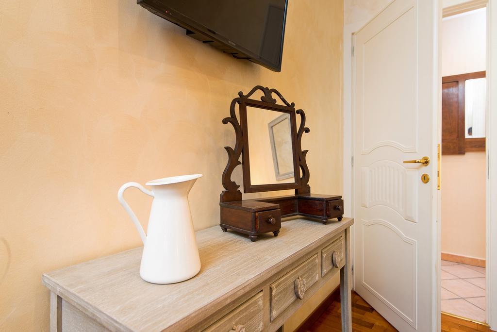 B&B Arco Di Gallieno Rome Chambre photo