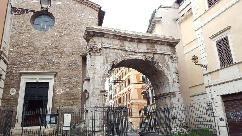 B&B Arco Di Gallieno Rome Extérieur photo