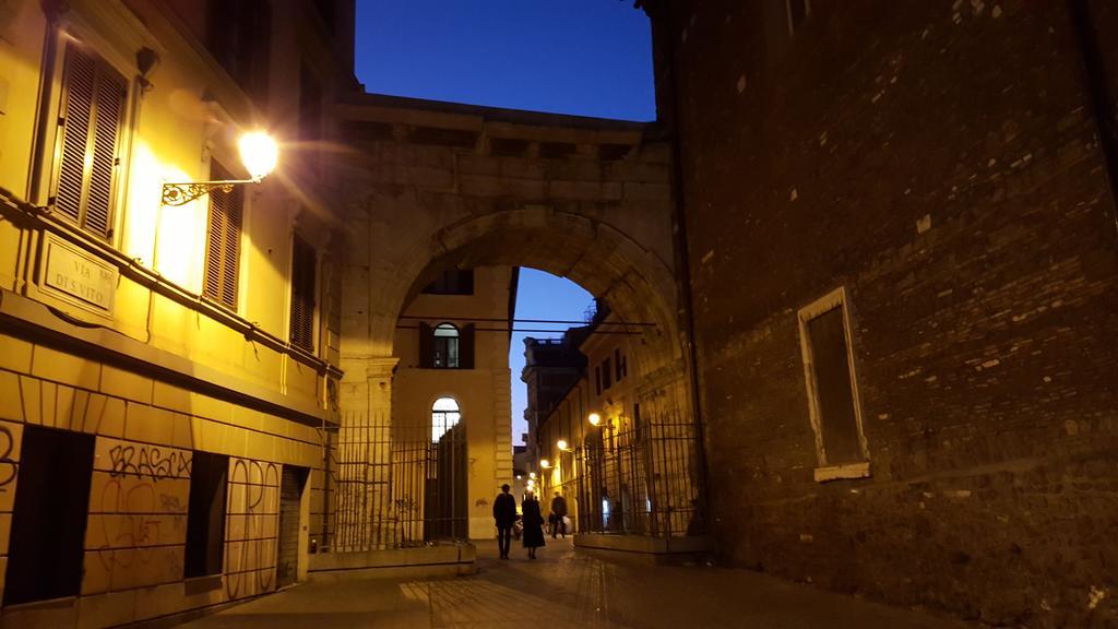 B&B Arco Di Gallieno Rome Extérieur photo